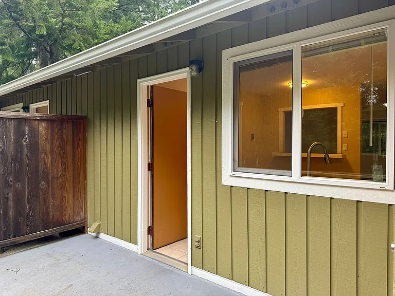 79X Four Plex — Photo 3