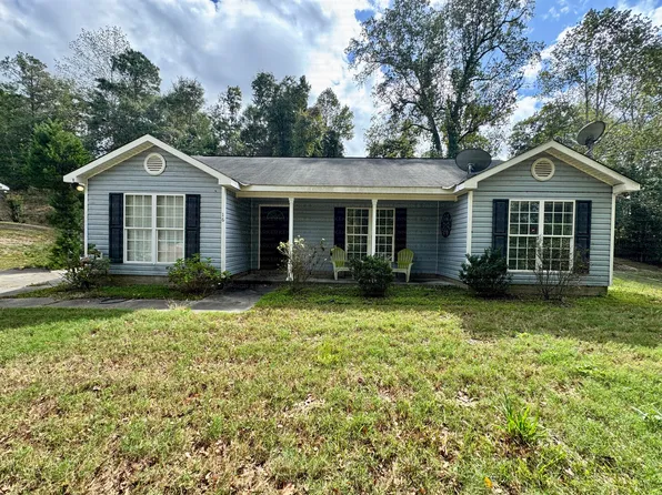16 Mann St, Phenix City, AL 36869