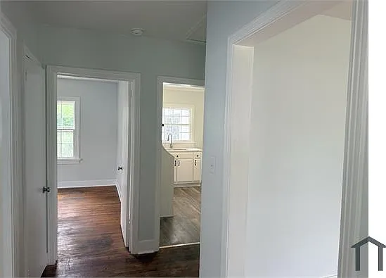 4912 Court I — Photo 6