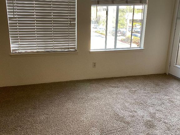 4th image of 8889 Caminito Plaza Centro #7213