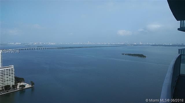 1st image of 1900 N Bayshore Dr APT 3004