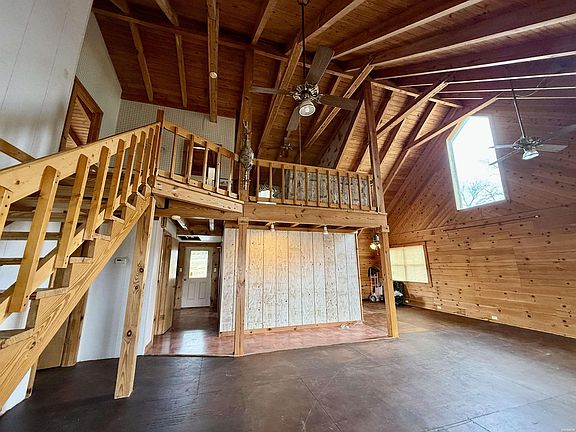 12th image of this home