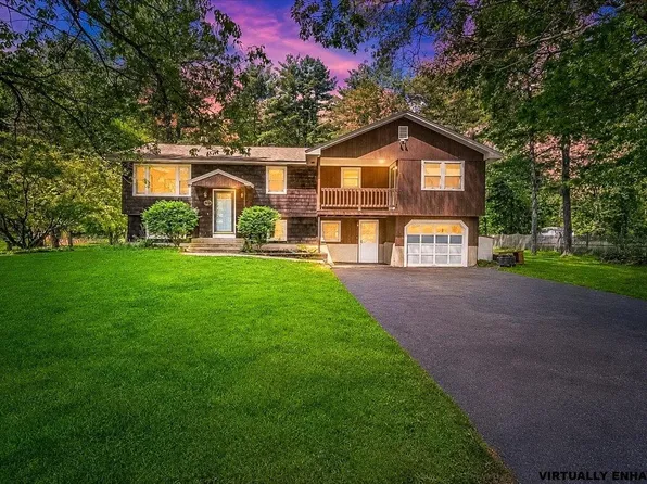 3 Ermer Road, Derry, NH 03038