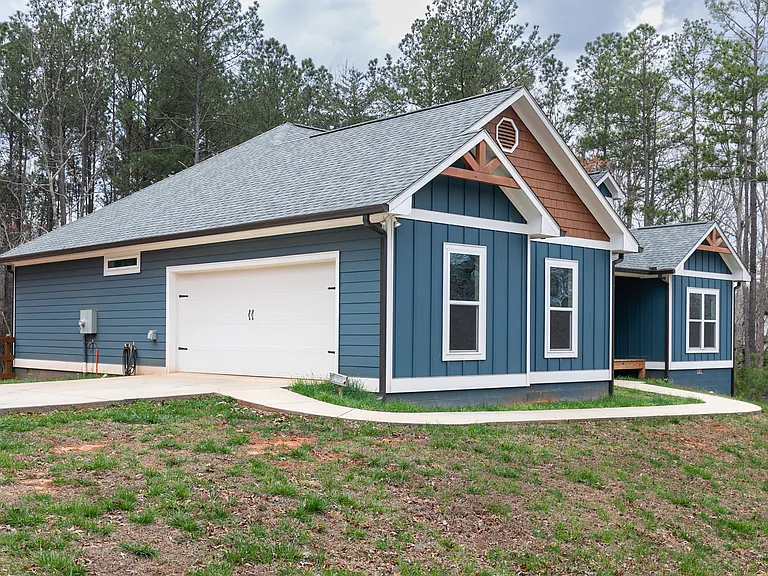290 Prospector Way — Photo 3