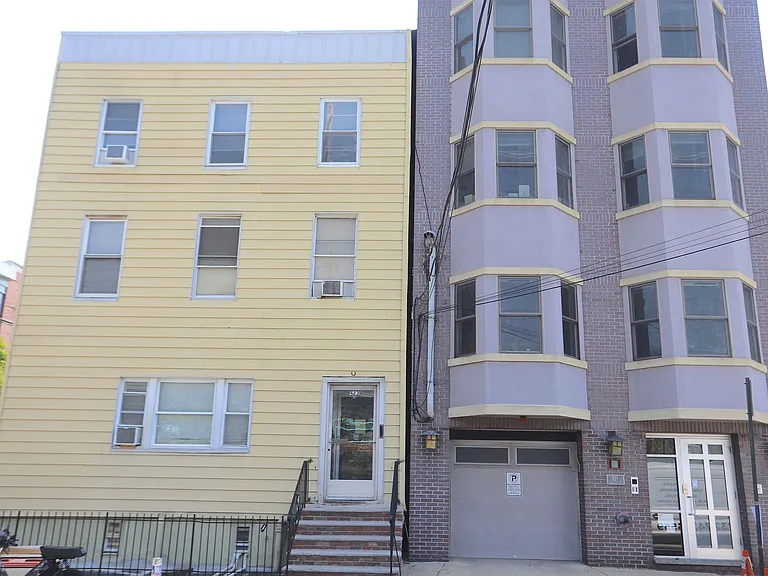 423 Jackson St #3 — Photo 16