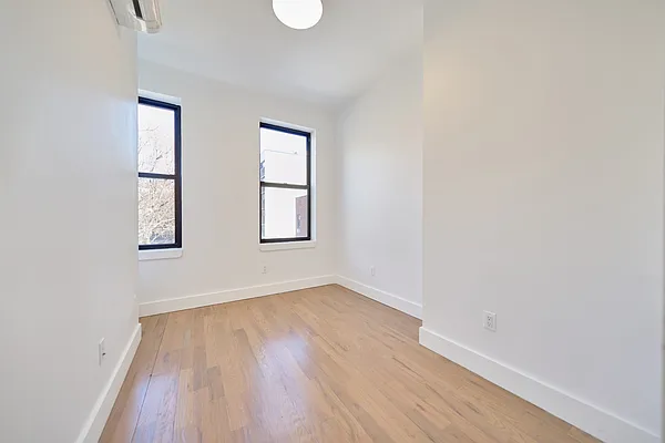 Rented by Bedford And Dean LLC | media 4