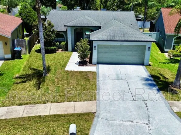 8774 Huntfield St, Tampa, FL 33635