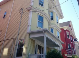 16 Francis St, Boston, MA 02115