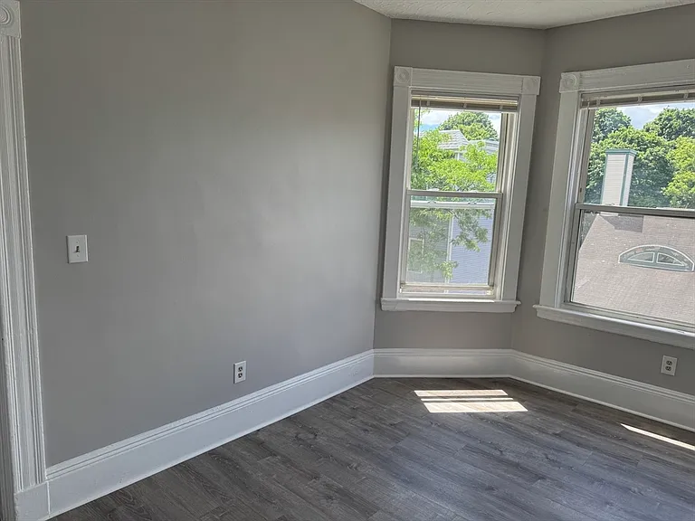 7 Woodward Park St #3 — Photo 4