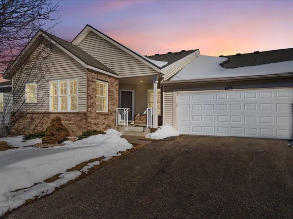 633 Woodland Dr, Saint Paul, MN 55115