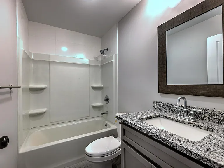 690 New Haven Ave — Photo 27