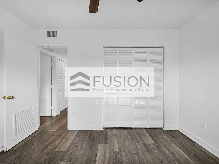 400 NW 65th Ave #220 — Photo 10