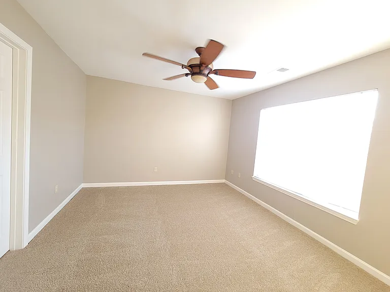 724 Bristol Village Dr #305 — Photo 9