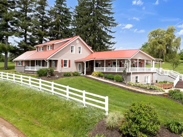 5643 Yankee St, Fredericktown, OH 43019
