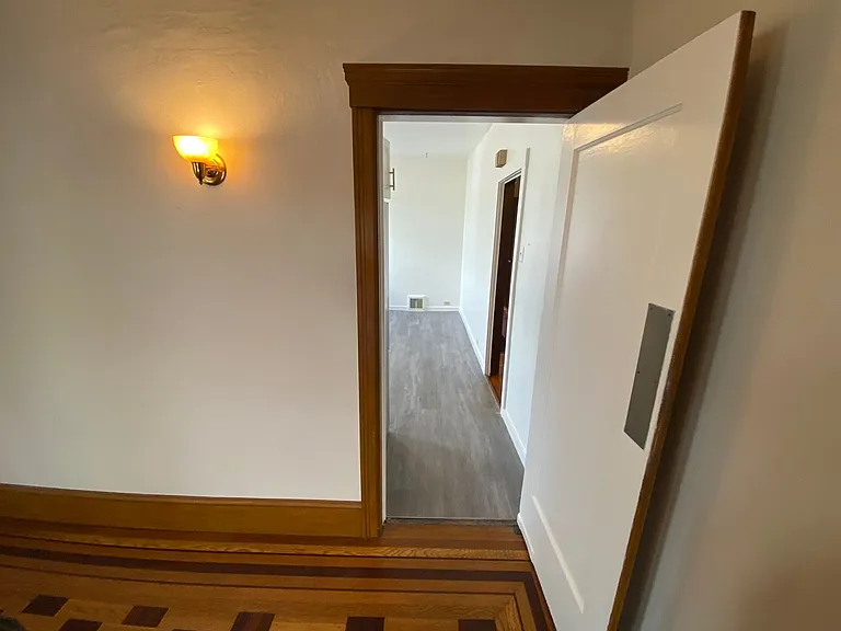 42 Castle Manor Ave — Photo 13