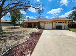 214 Warbonnet Trl, Del Rio, TX 78840
