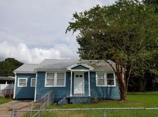 122 Marino Dr, Norco, LA 70079