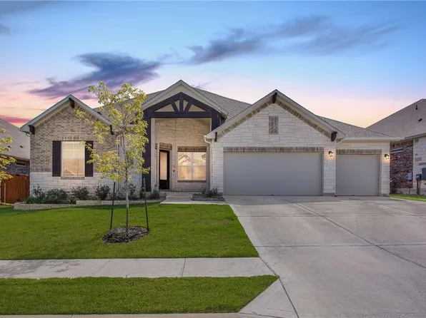 308 Milano Dr, Liberty Hill, TX 78642