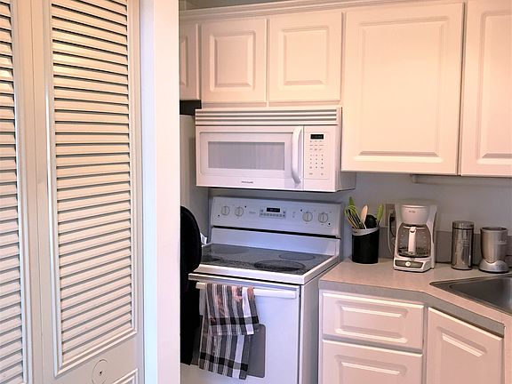5th image of 608 Sea Pine Way APT G3