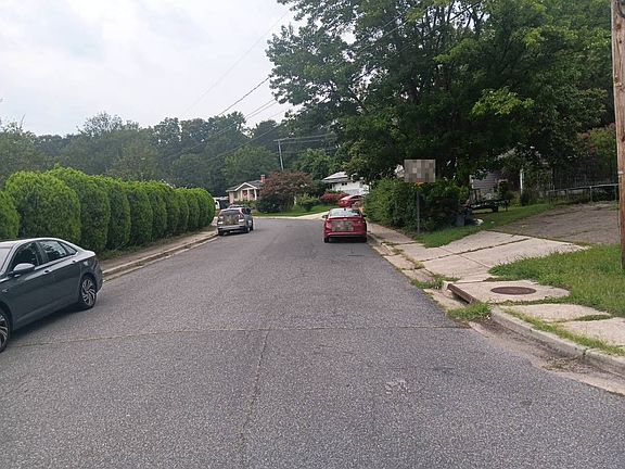 4th image of 550 Rita Dr