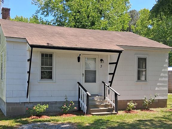 2nd image of 3 Hall St
