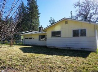 327 Terrace Dr, Cave Junction, OR 97523