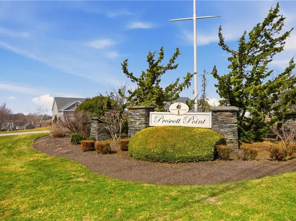 48 Rebels Way, Portsmouth, RI 02871