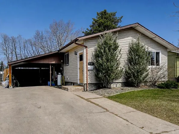 9332 S 112a St, Grande Prairie, AB T8W 0B8