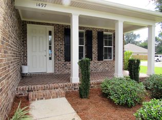 1497 Pine St, Niceville, FL 32578
