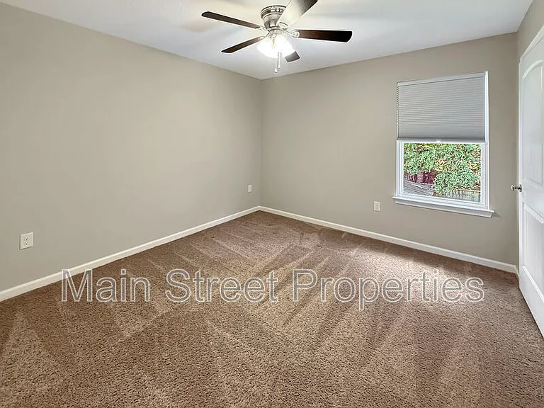 5777 Blackhorse Cir — Photo 5