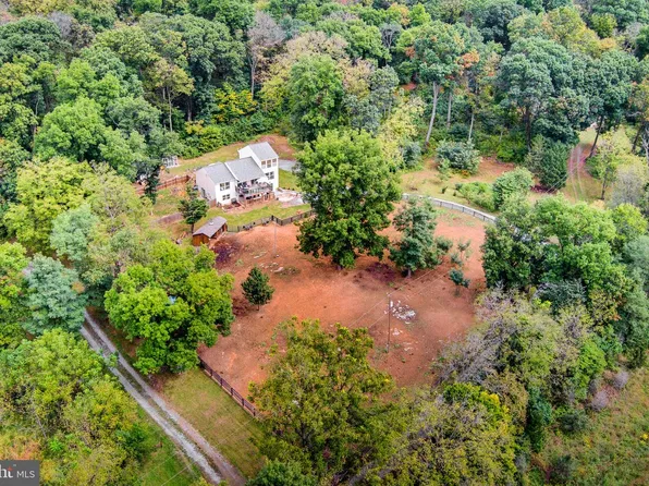 1238 Shepherds Mill Rd, Berryville, VA 22611