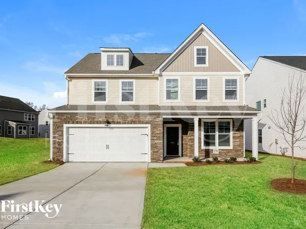 557 Hillpark Ln, Greer, SC 29651