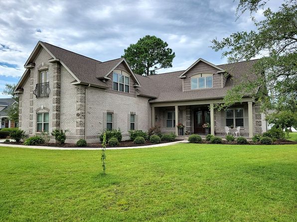 1005 W Cove Loop