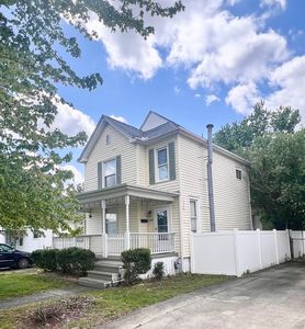 2957 4th Ave, Huntington, WV, 25702