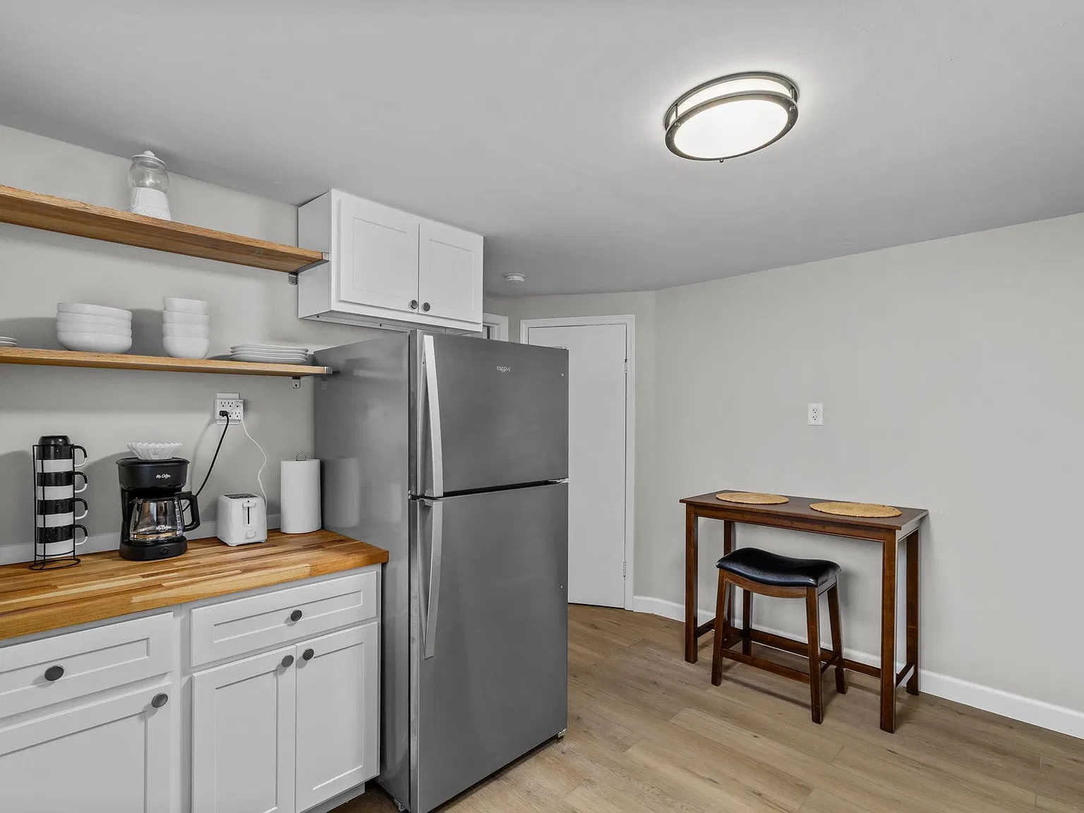 Festus Duplex - Furnished MTRs — Photo 3