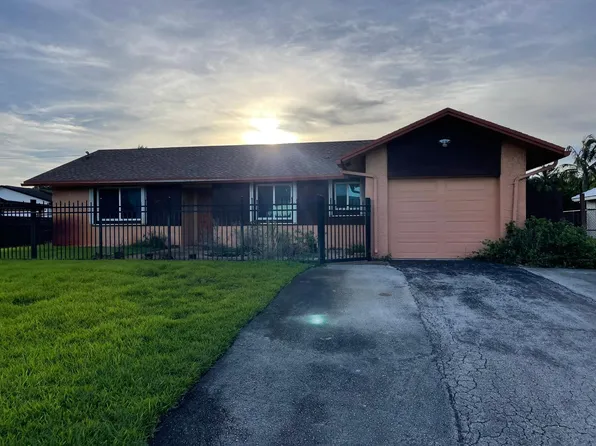 4521 SW 55th Avenue, Davie, FL 33314