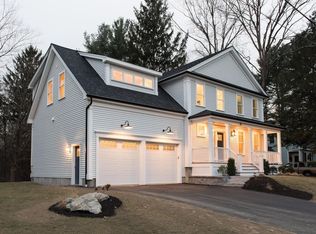 20 Ridgeway Rd, Concord, MA 01742