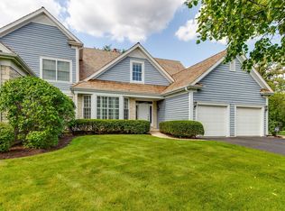 602 Wharton Dr, Lake Forest, IL 60045