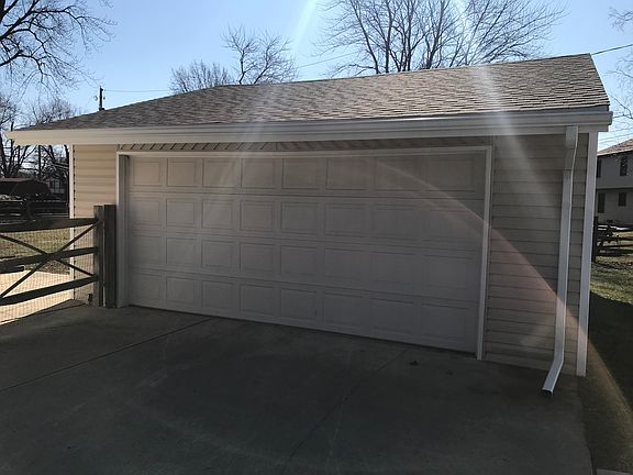 Heated, 2 car garage