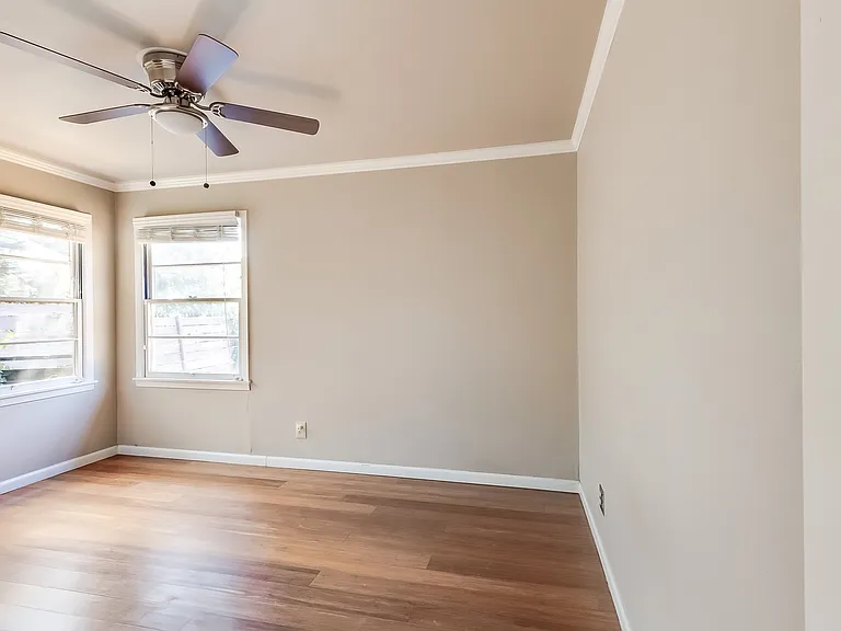 501 Krebs Ln — Photo 16