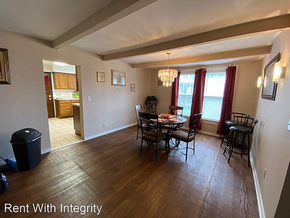 3rd image of 1326 N Adams St #11339954