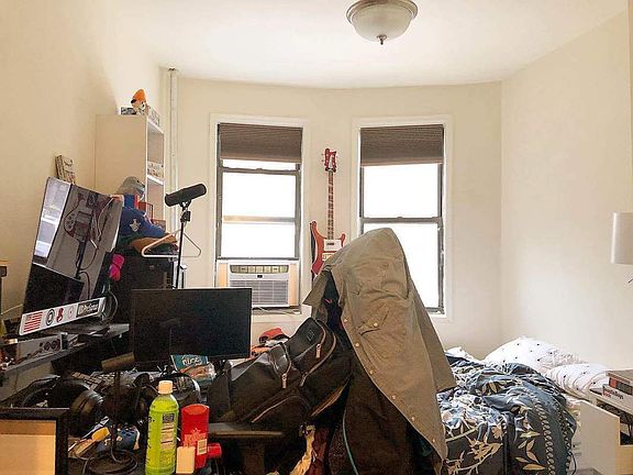 4th image of 637 Prospect Pl APT 1