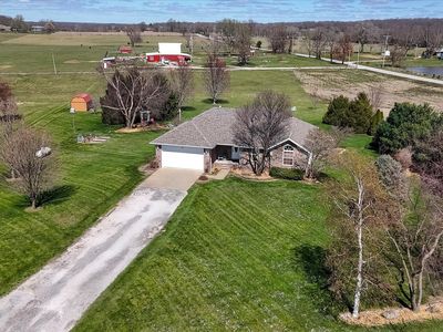 165 Brown Swiss Drive, Billings, MO, 65610