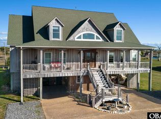 288 Bayview Dr, Stumpy Point, NC 27978