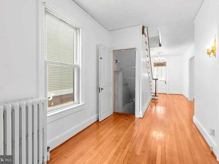 1404 Washington Ave — Photo 36
