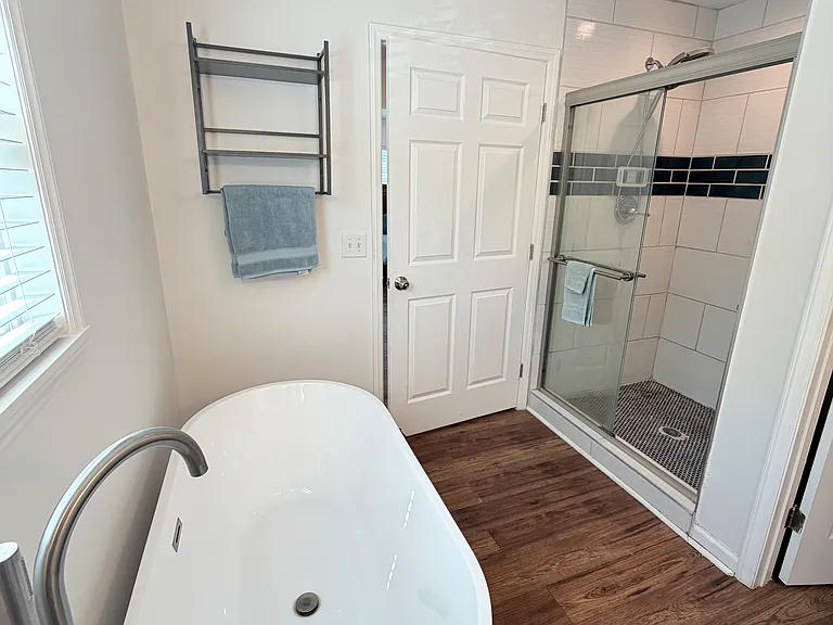 1240 Skyview Rd — Photo 20