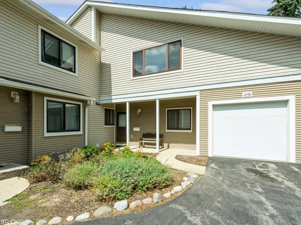 1290 N Williams Dr #1290, Palatine, IL 60074