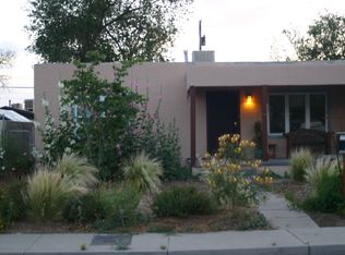 5113 Grande Dr NW, Albuquerque, NM 87107