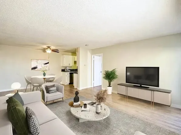 Downey Pointe Apts, 7301 Florence Ave #26faa23d3, Downey, CA 90240