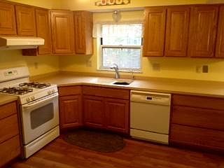 4th image of 13639 Capetown Ave